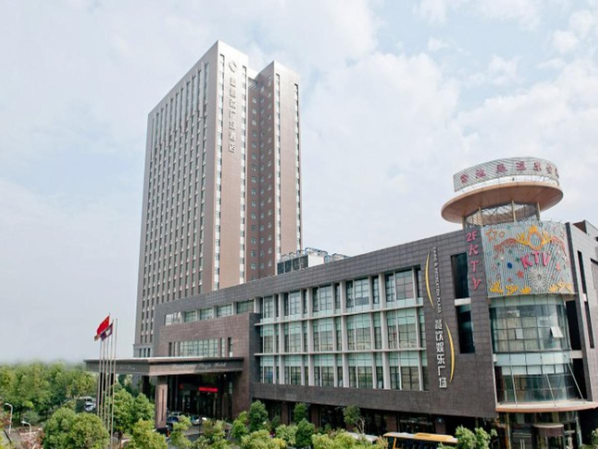 Landison Plaza Hotel Wuxi Wuxi  Exterior photo