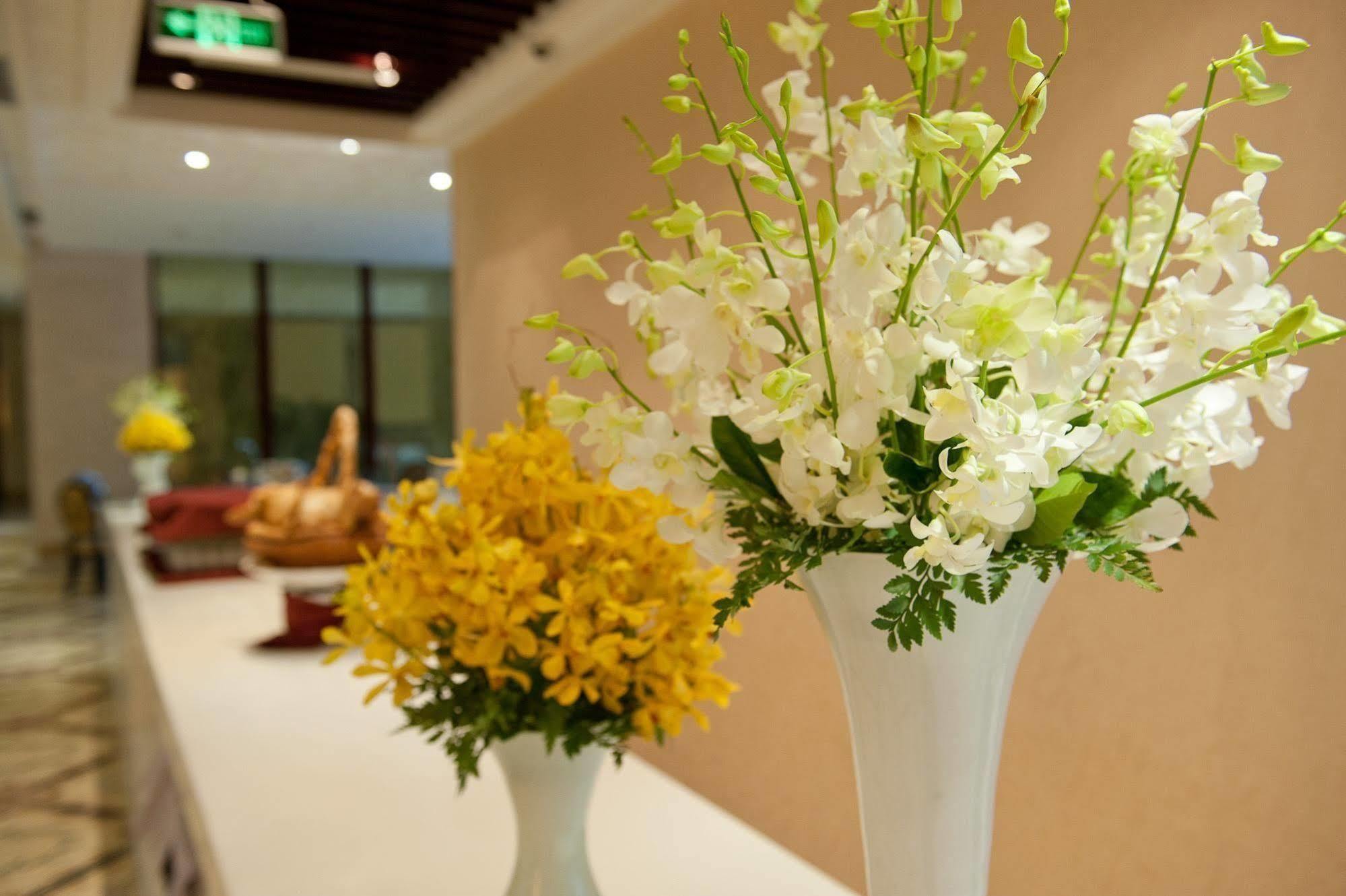 Landison Plaza Hotel Wuxi Wuxi  Exterior photo