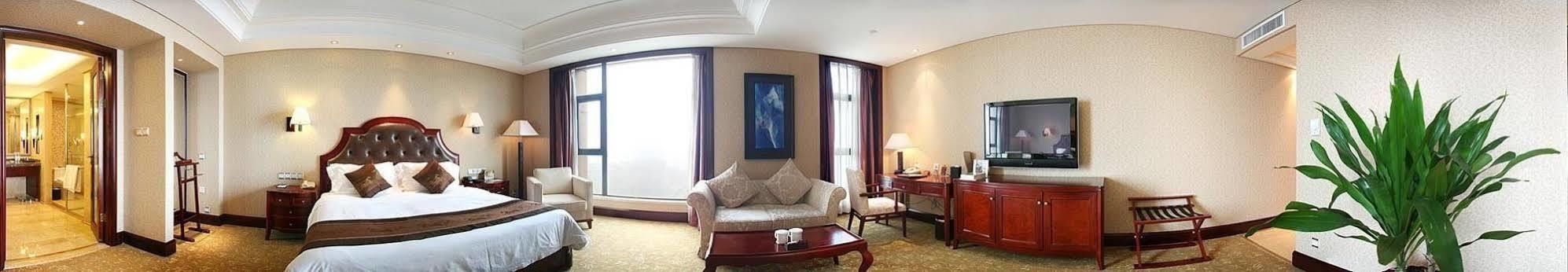 Landison Plaza Hotel Wuxi Wuxi  Exterior photo